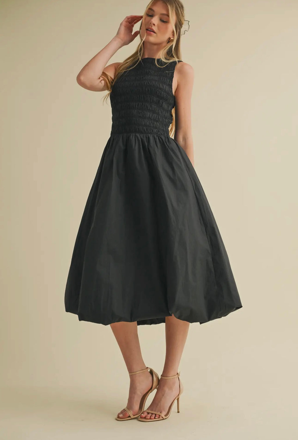 Smocked Bubble Midi Dress - Black