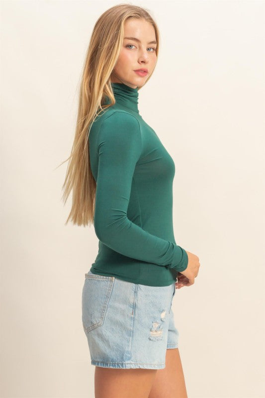 Basic Turtleneck Top