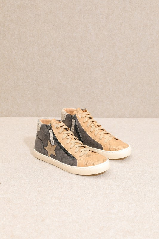 Elle Vintage High-Top Star Sneakers