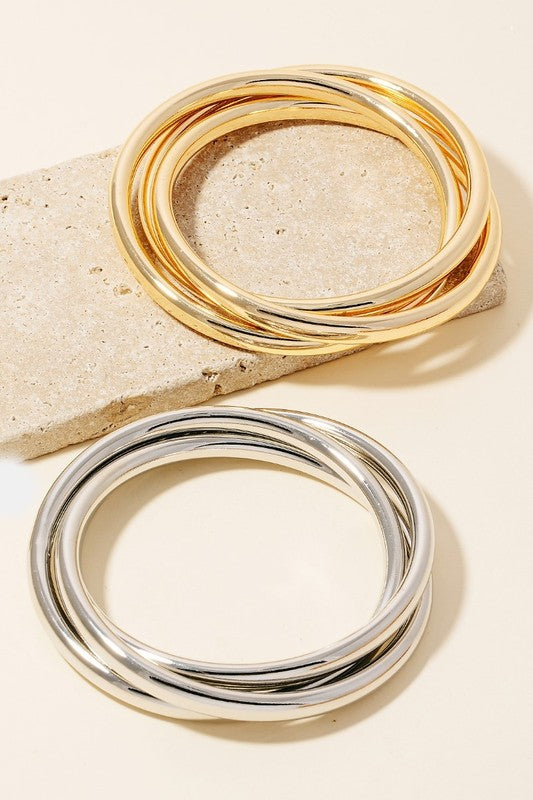 Layered Metallic Tube Bangle Set