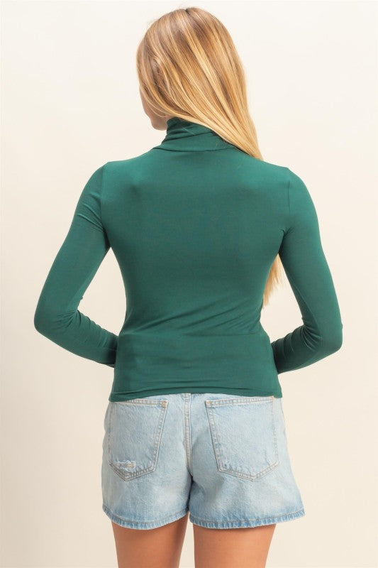 Basic Turtleneck Top